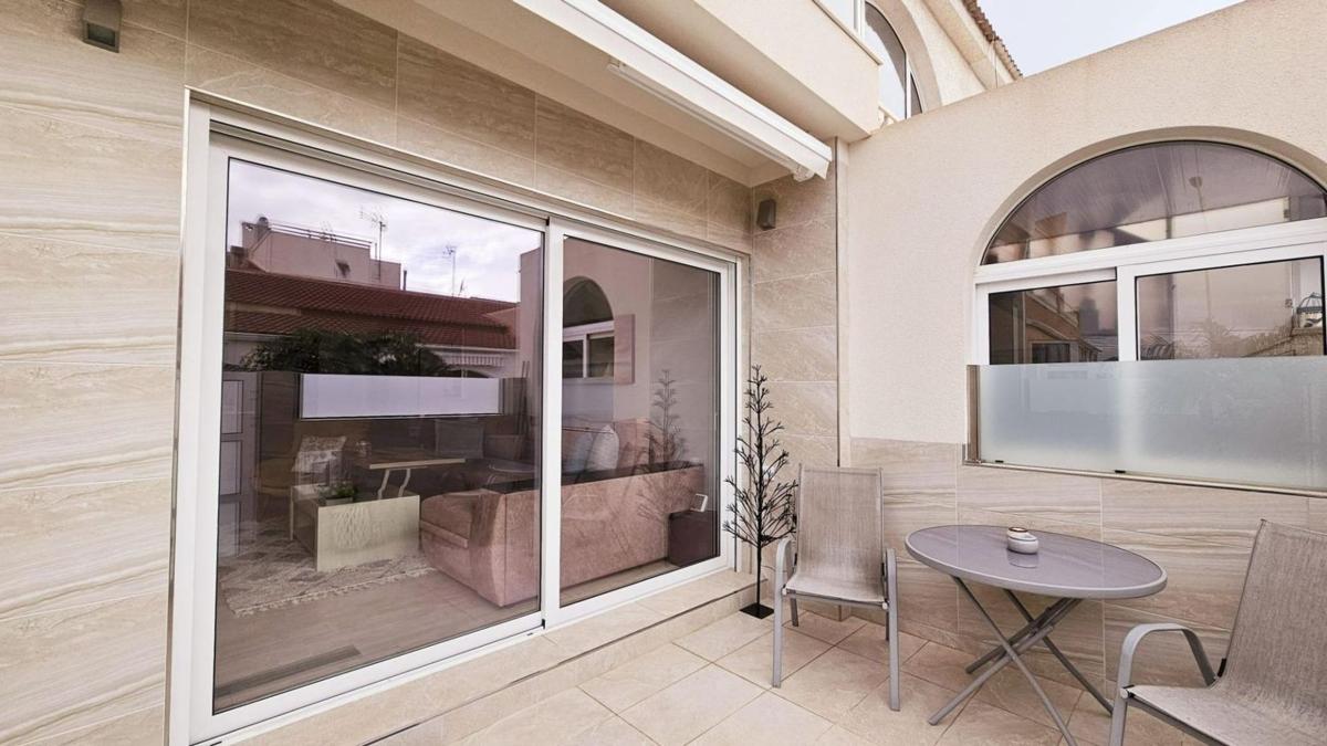 Duplex sale in Dúplex en La Siesta - El Salado - Torreta, Torrevieja, Torrevieja photo 2