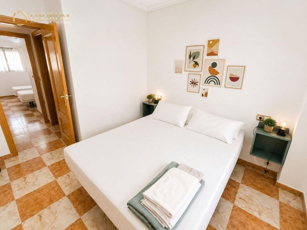 Sale of apartment in Piso en Calle Austria, La Marina, Elche / Elx, Elche / Elx
 photo 4