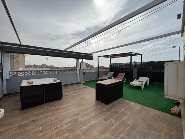 Sale of flat in Piso en Calle Porvenir del Obrero, San Gabriel, Alicante / Alacant, Alicante
thumbnail 2