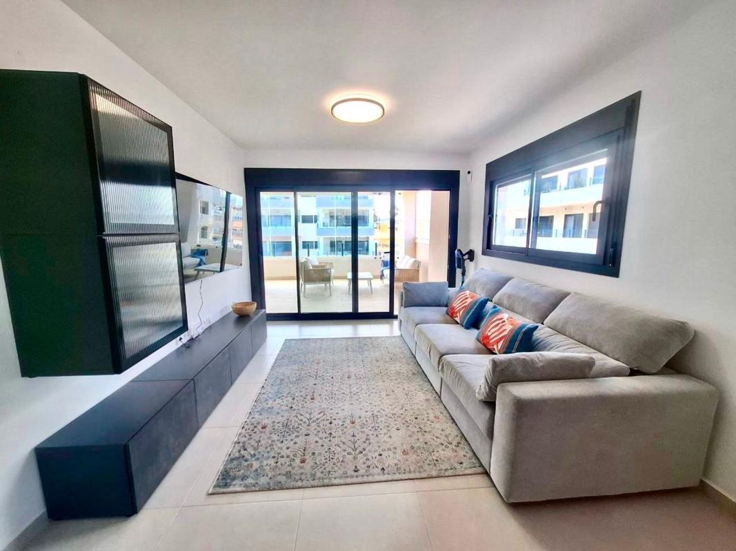 Venta de piso en Piso en Villamartín, Orihuela, Orihuela
photo 3