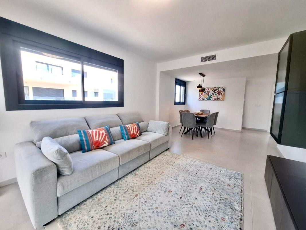 Venta de piso en Piso en Villamartín, Orihuela, Orihuela
photo 4