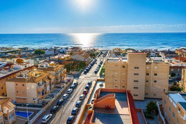 Продажа квартиры на Piso en Los Europeos, Torrevieja, Торревьеха
 photo 1