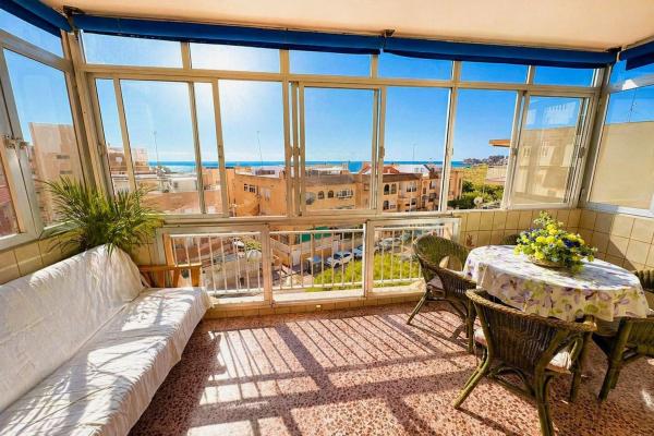 Продажа квартиры на Piso en Los Europeos, Torrevieja, Торревьеха
 photo 2