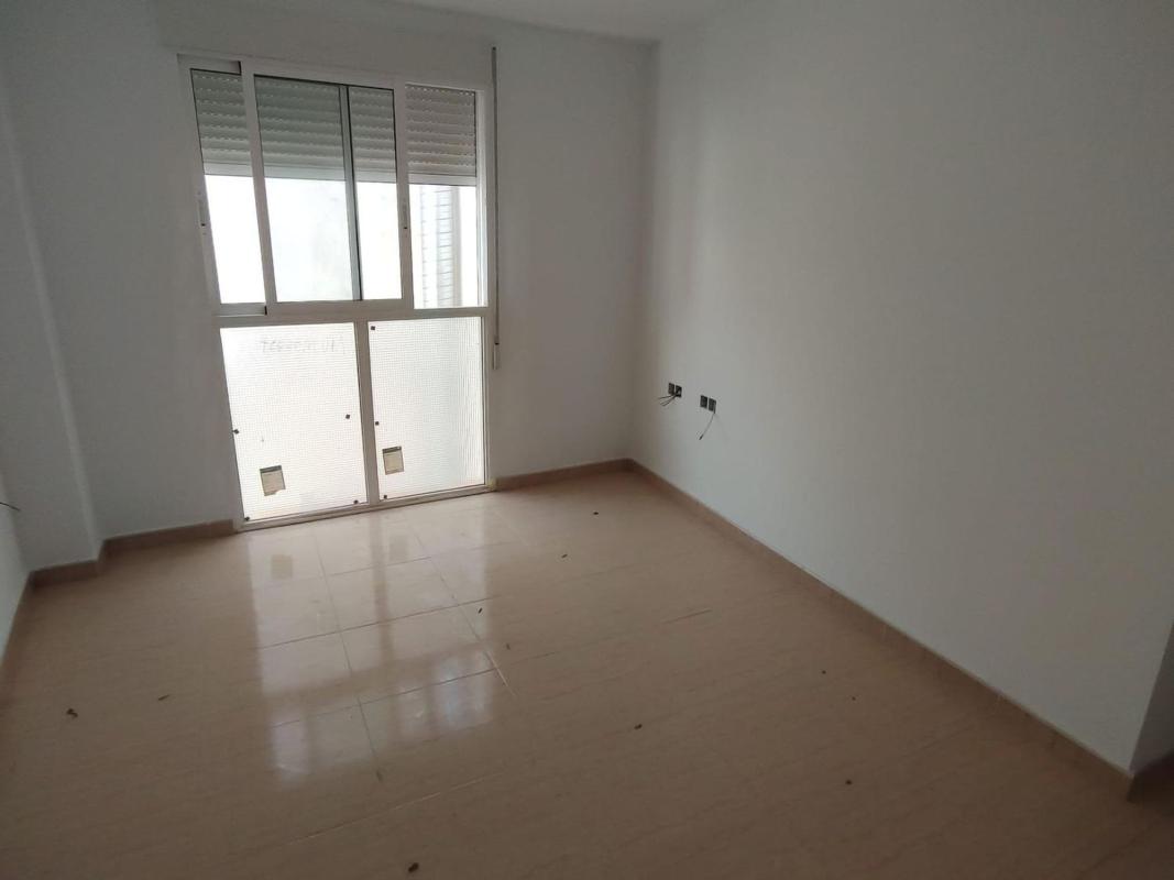 Sale of apartment in Piso en Almoradí, Almoradí
photo 2