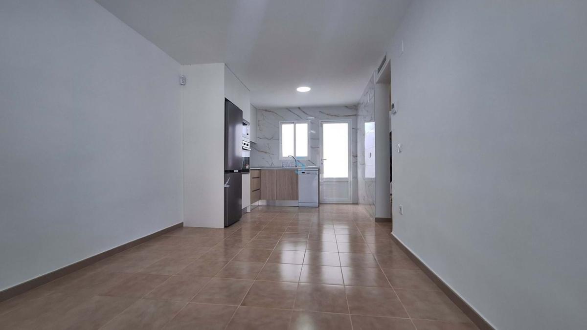 Venta de piso en Piso en La Siesta - El Salado - Torreta, Torrevieja, Torrevieja
photo 3
