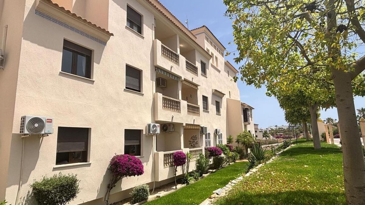 Venta de duplex en Dúplex en Lomas de Campoamor, Orihuela, Orihuela photo 3