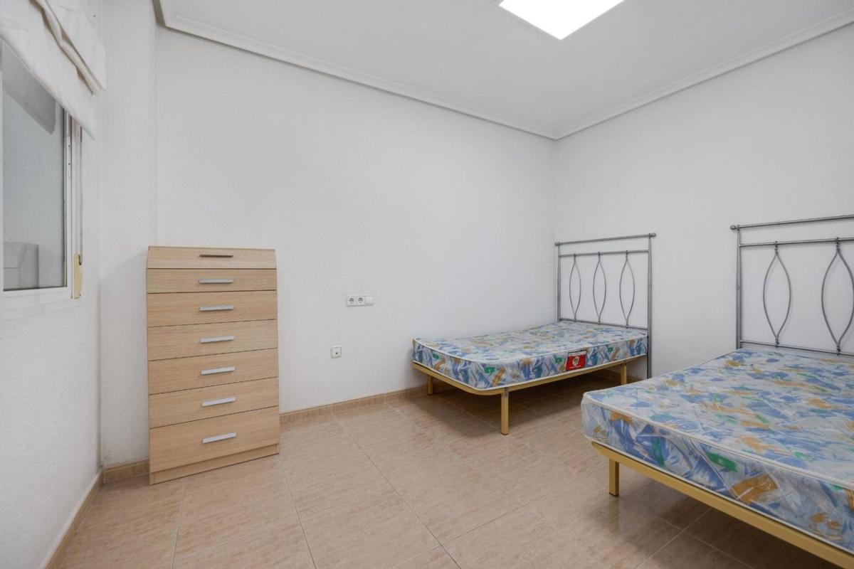 Venta de piso en Piso en Calle d Manuel Martinez Guirao s/n, El Molino, Torrevieja, Torrevieja
 photo 5