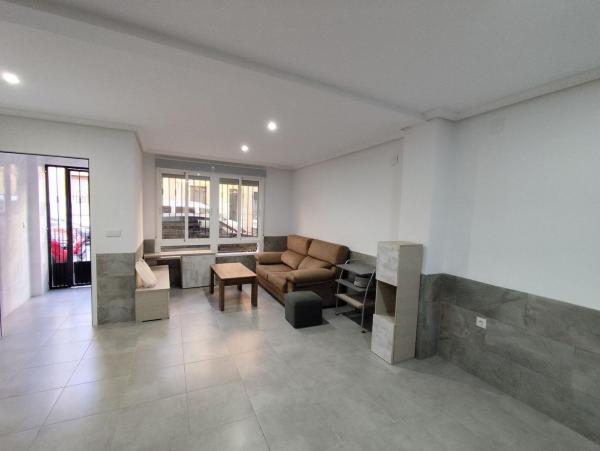 Venta de piso en Piso en Calle Antonio Gomis Vicente, Carrús Este, Elche / Elx, Elche / Elx
thumbnail 1