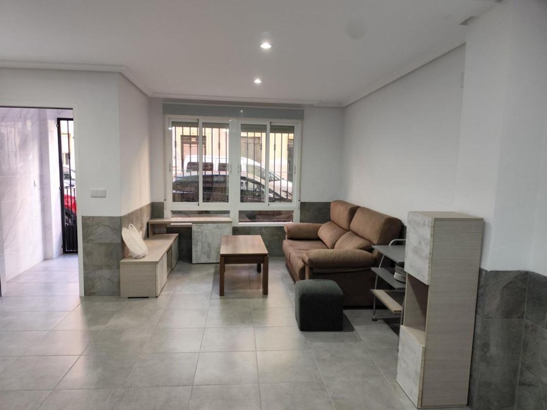 Venta de piso en Piso en Calle Antonio Gomis Vicente, Carrús Este, Elche / Elx, Elche / Elx
photo 3