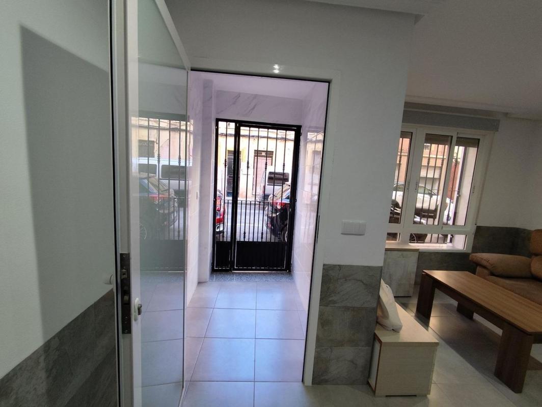 Venta de piso en Piso en Calle Antonio Gomis Vicente, Carrús Este, Elche / Elx, Elche / Elx
photo 4