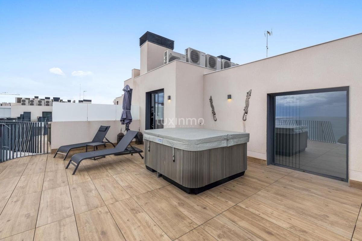 Penthouse sale in Ático en Platja de Torres, La Villajoyosa / Vila Joiosa, La Villajoyosa / Vila Joiosa photo 4