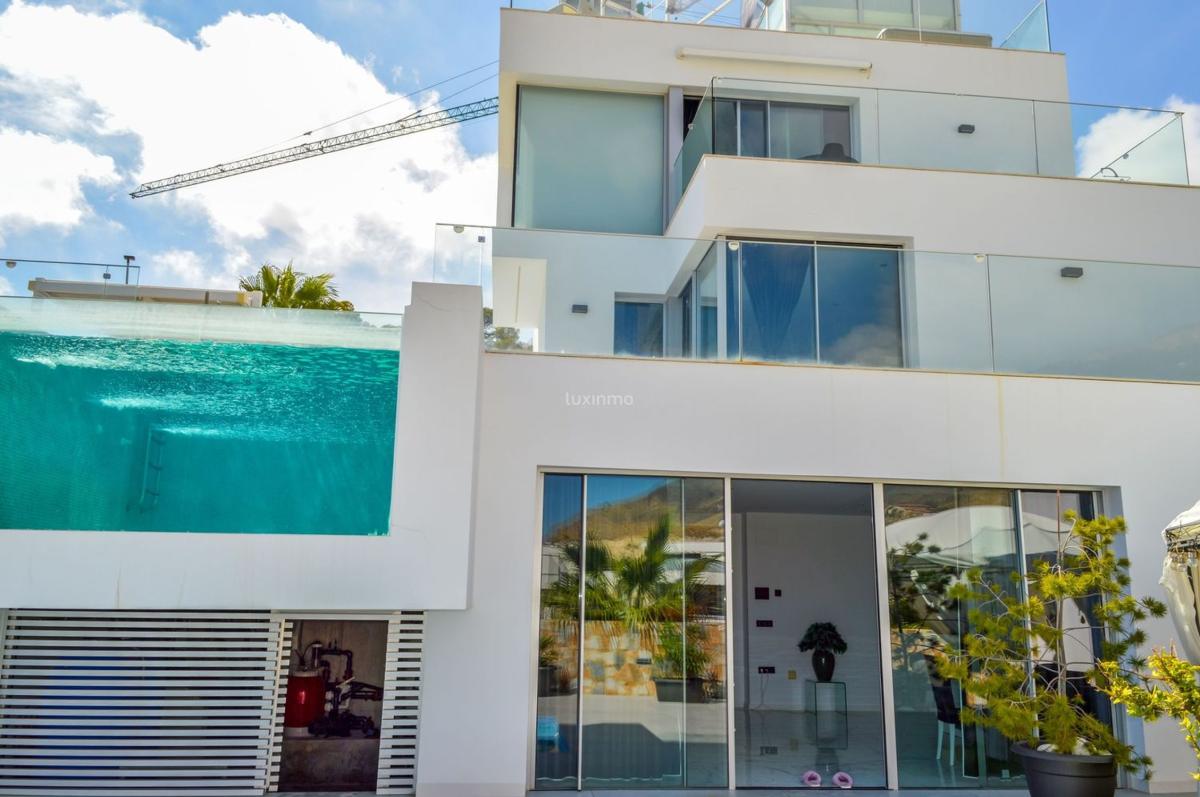 Properties for sale and rent in Spain photo 1