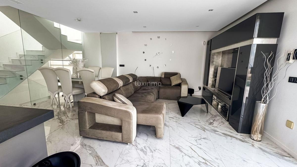 Properties for sale and rent in Spain photo 5