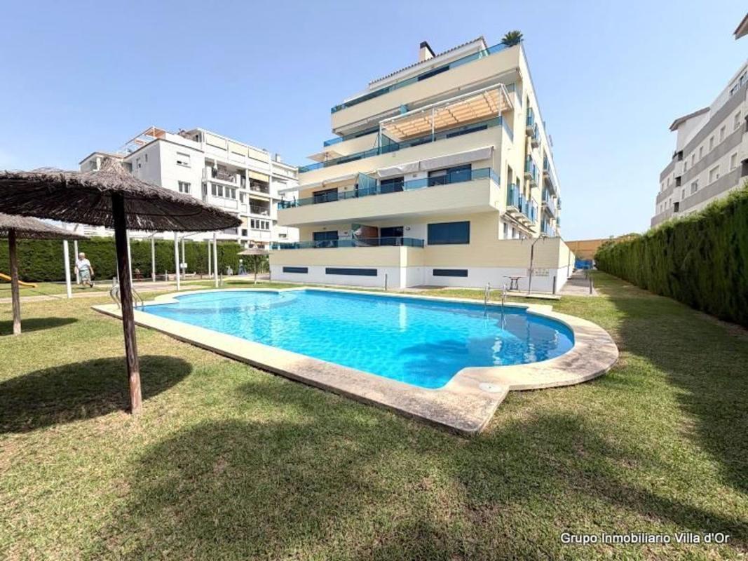 Sale of apartment in Piso en Centro Urbano, Denia, Denia
photo 1