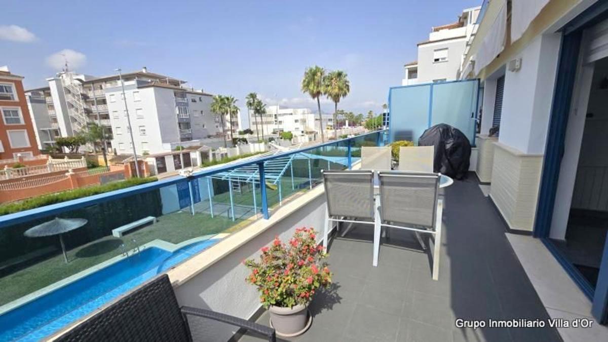Sale of apartment in Piso en Centro Urbano, Denia, Denia
photo 2