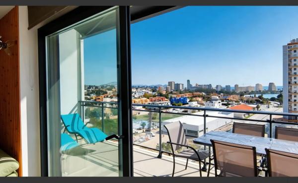 Sale of flat in Piso en Playa Arenal-Bol, Calpe, Calpe
thumbnail 1