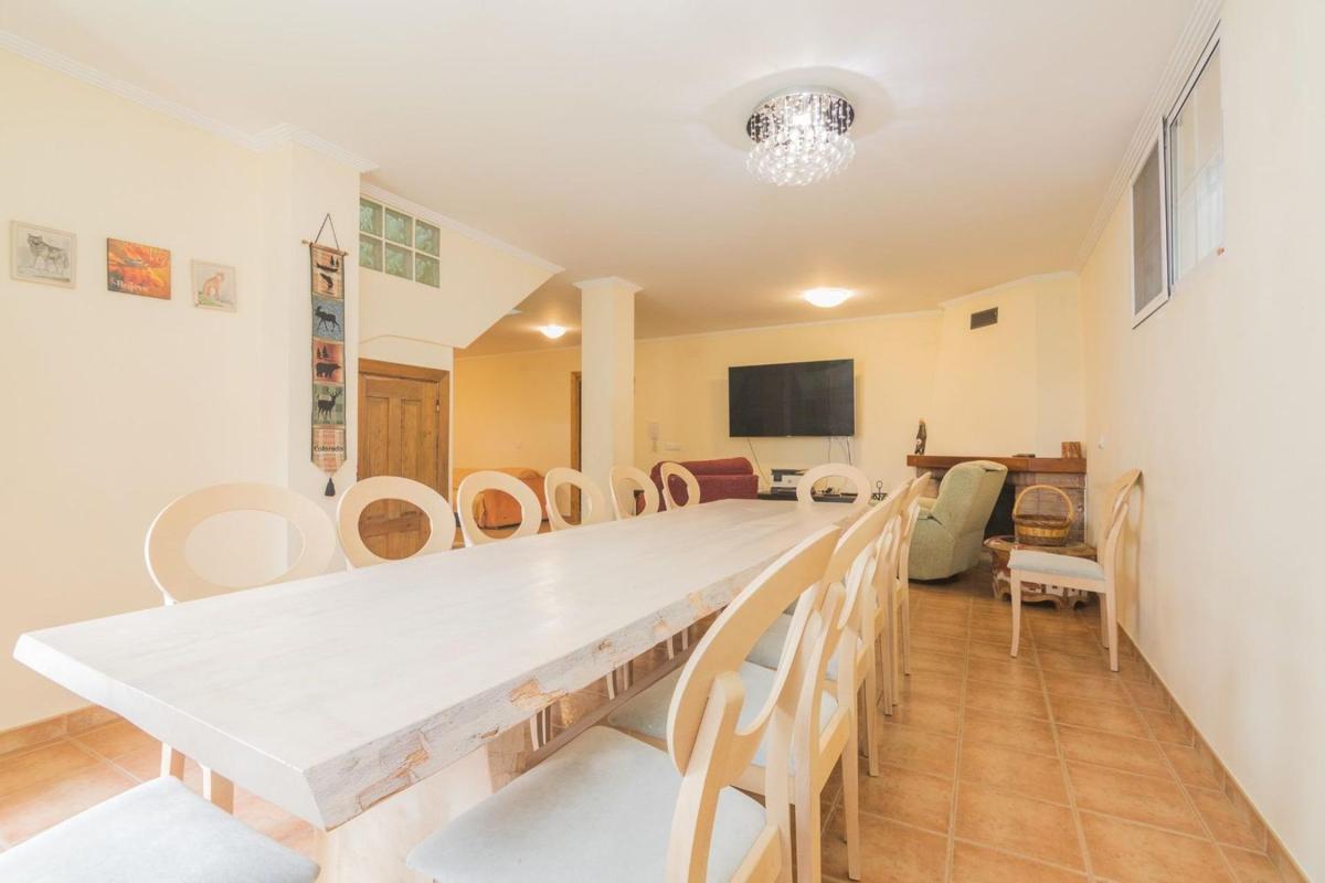 Properties for sale and rent in Spain photo 5