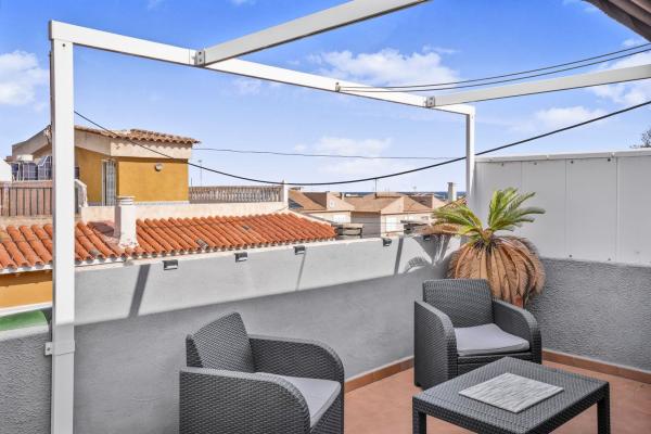 Chalet adosado en Calle Región de Murcia s/n, Miramar - Torre del Moro, Torrevieja photo 1