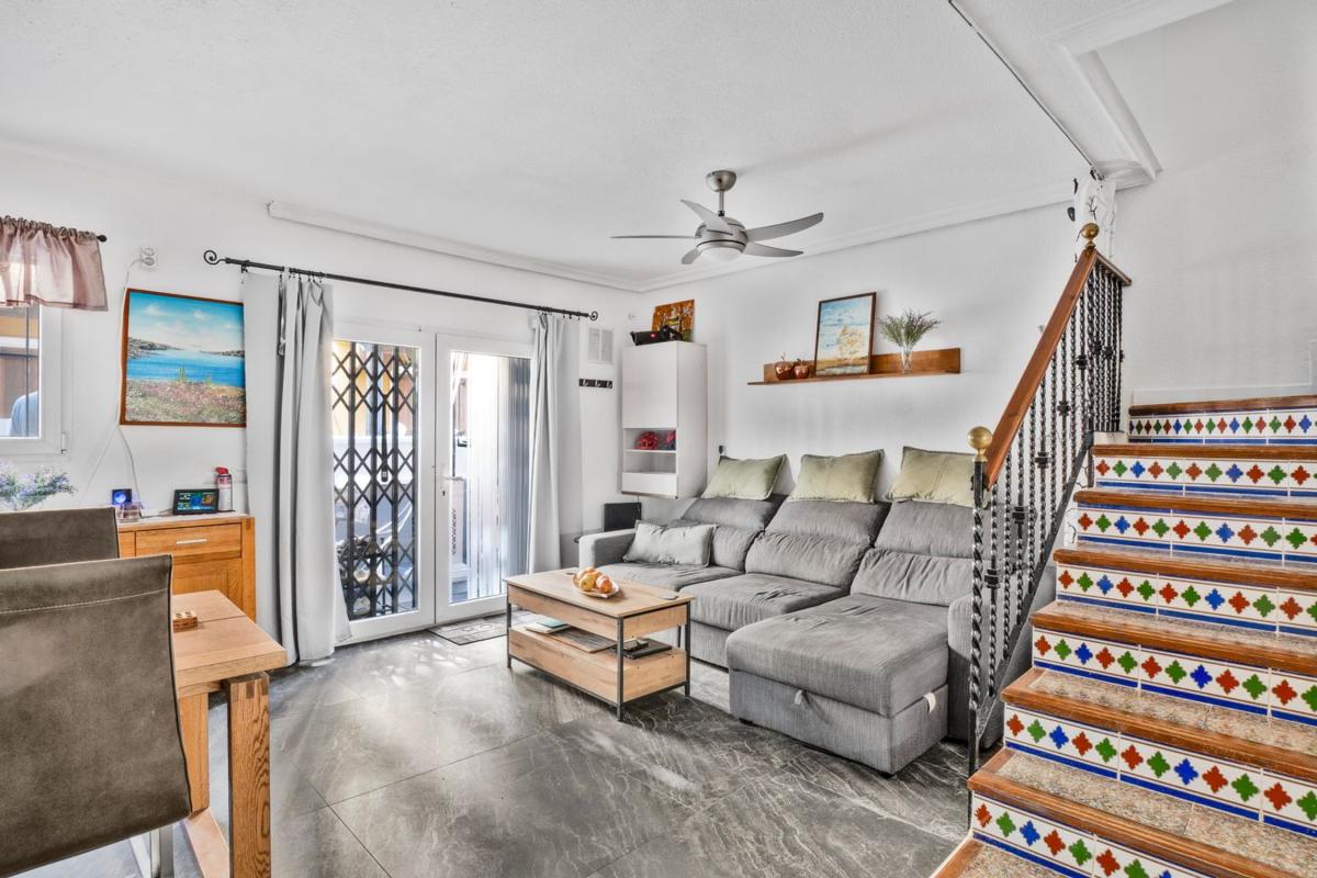Недвижимость на продажу и в аренду в Испании photo 3