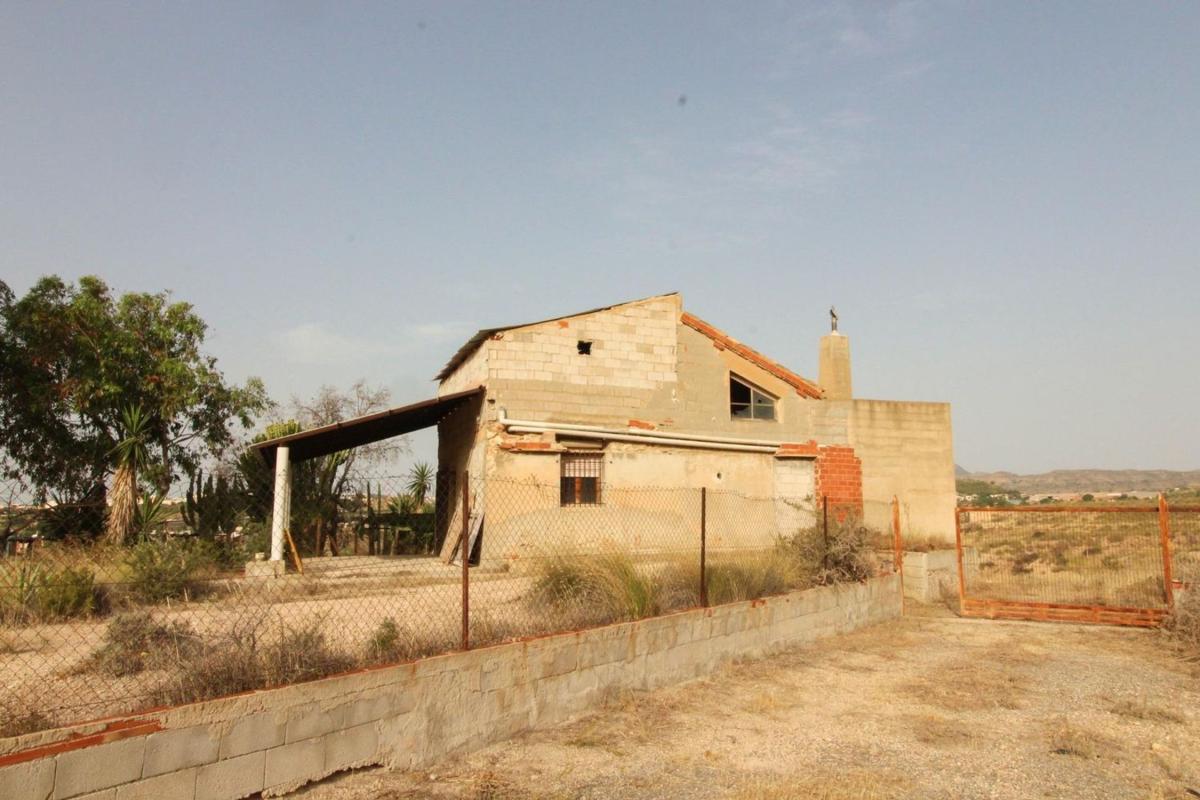 Properties for sale and rent in Spain photo 1