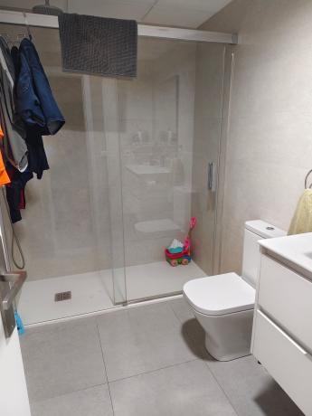 Sale of flat in Piso en Calle de los Montesinos, 13, Garbinet - Parque de las Avenidas, Alicante / Alacant, Alicante
 photo 2