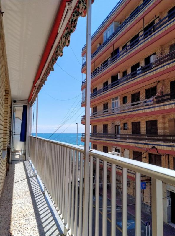 Продажа квартиры на Piso en Playa de los Náufragos, Torrevieja, Торревьеха
photo 1