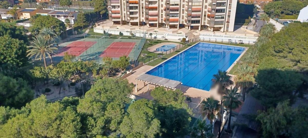 Venta de piso en Piso en Calle del Curricán, Cabo de las Huertas, Alicante / Alacant, Alicante / Alacant
photo 2