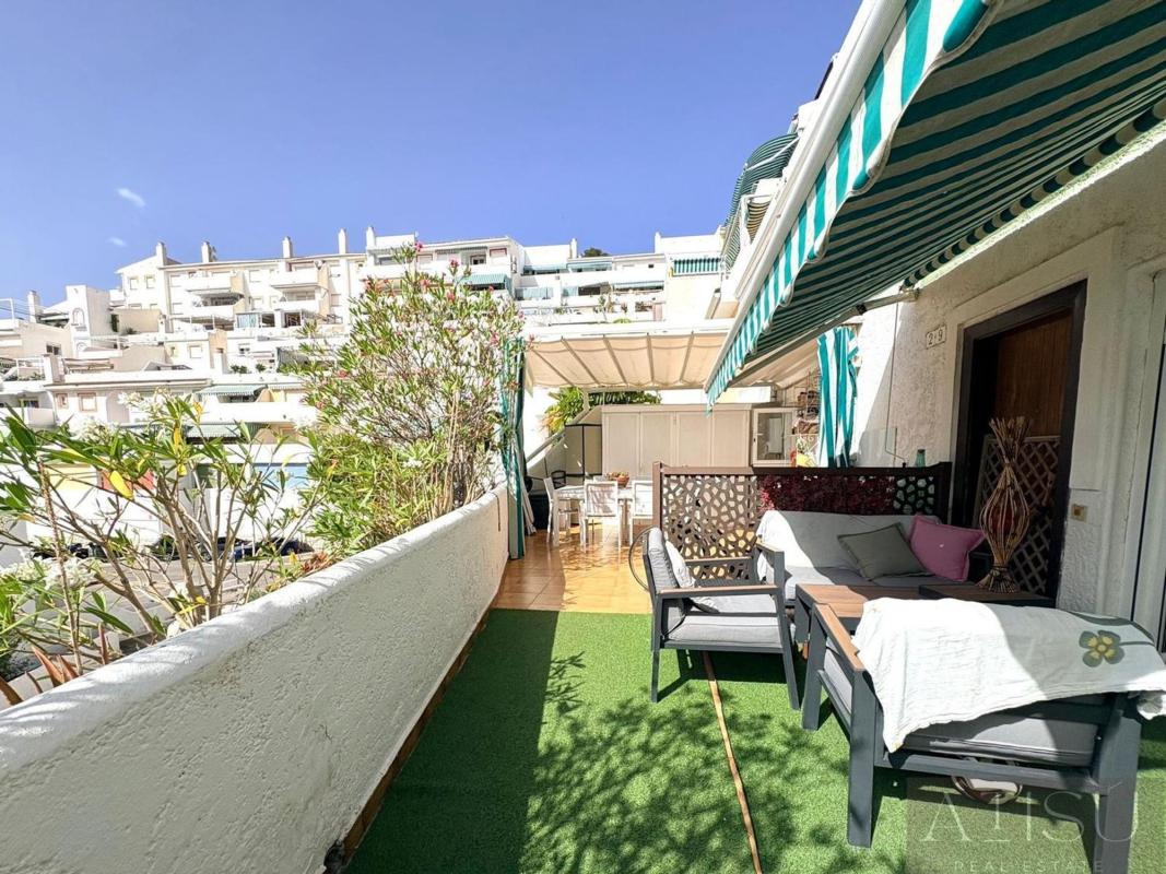 Properties for sale and rent in Spain photo 2