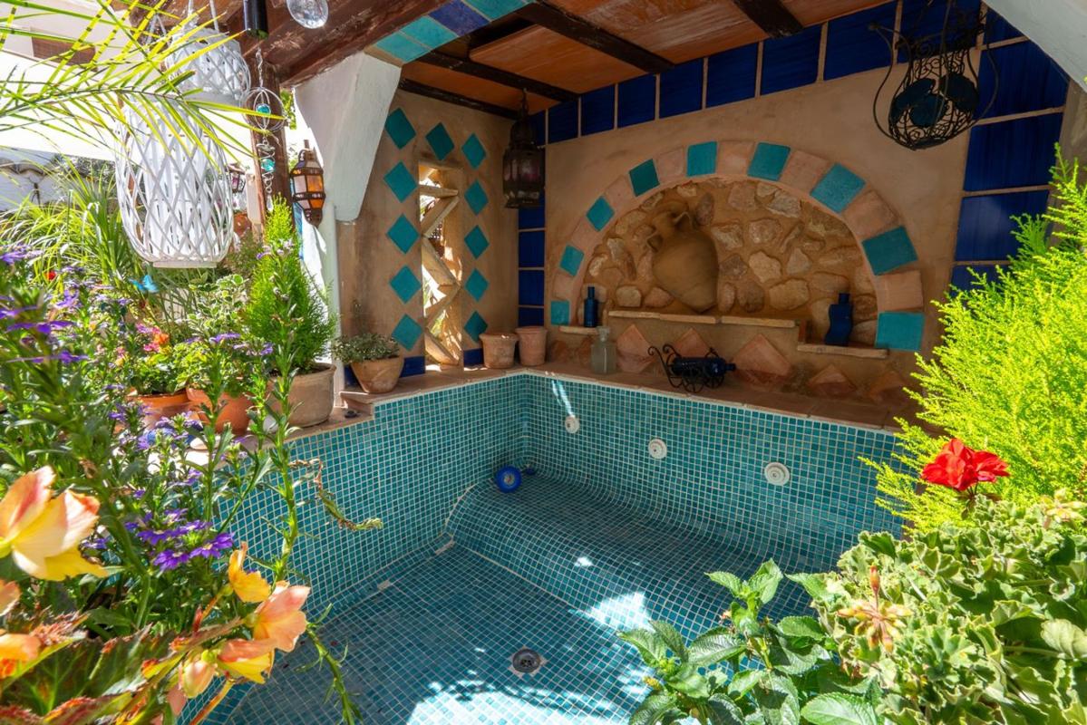 Properties for sale and rent in Spain photo 3