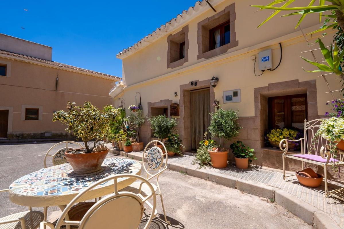 Properties for sale and rent in Spain photo 5