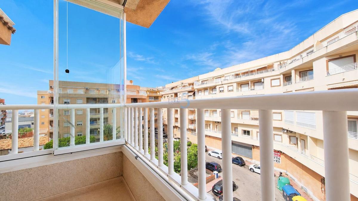 Sprzedaż mieszkania w Piso en El Molino, Torrevieja, Torrevieja
photo 2