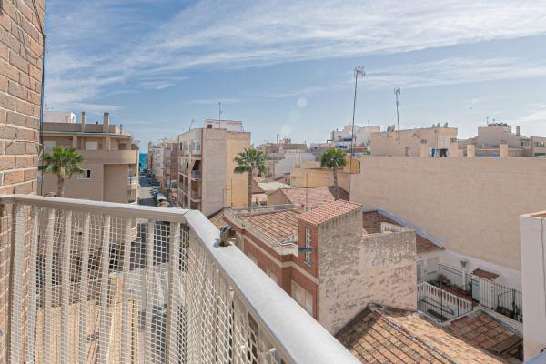Продажа квартиры на Piso en Las Piscinas Naturales, Torrevieja, Торревьеха
 photo 3
