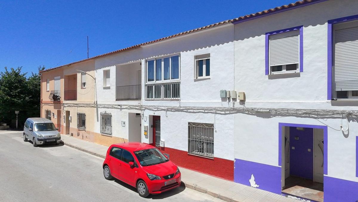 Properties for sale and rent in Spain photo 3