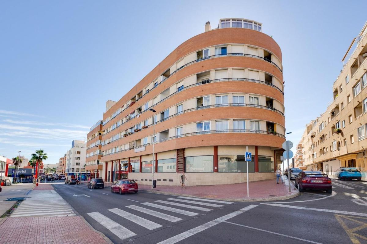 Venta de piso en Piso en El Molino, Torrevieja, Torrevieja
photo 1