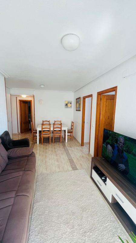 Sale of apartment in Piso en Calle Bergantin, 51, Avenida Habaneras - Curva de Palangre, Torrevieja, Torrevieja
photo 1