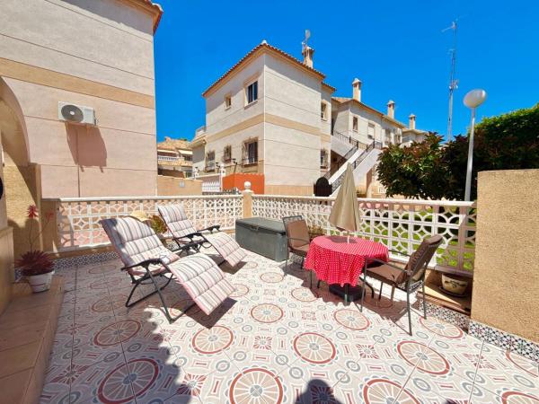 Продажа квартиры на Piso en Calle Maese Pedro, Aguas Nuevas, Torrevieja, Торревьеха
 photo 2