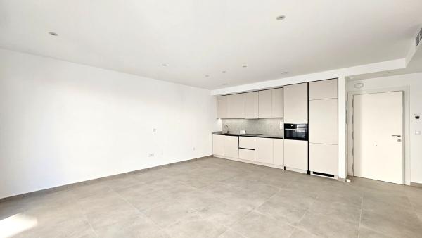Venta de piso en Piso en Playa del Cura, Torrevieja, Torrevieja
thumbnail 3