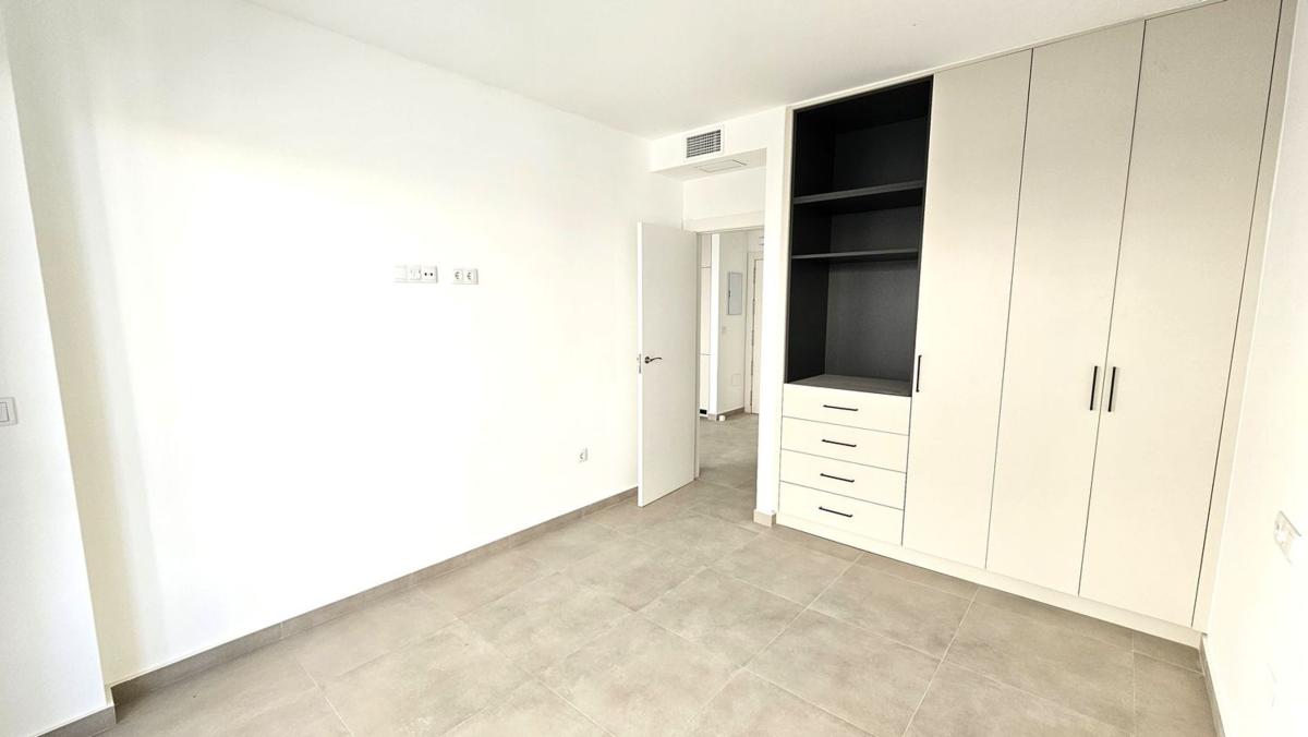 Venta de piso en Piso en Playa del Cura, Torrevieja, Torrevieja
photo 4