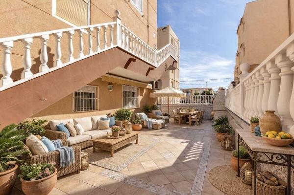 Chalet adosado en Los Europeos, Torrevieja photo 1