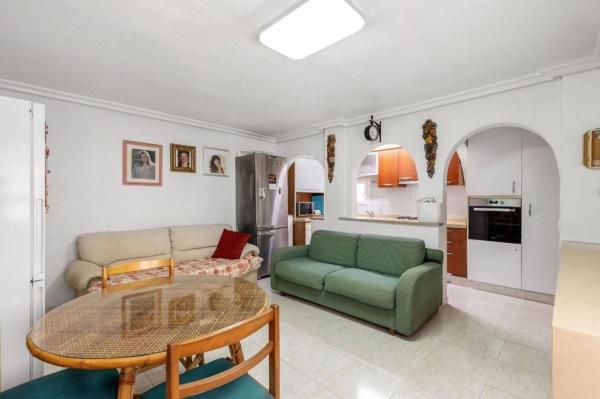 Chalet adosado en Los Europeos, Torrevieja photo 4