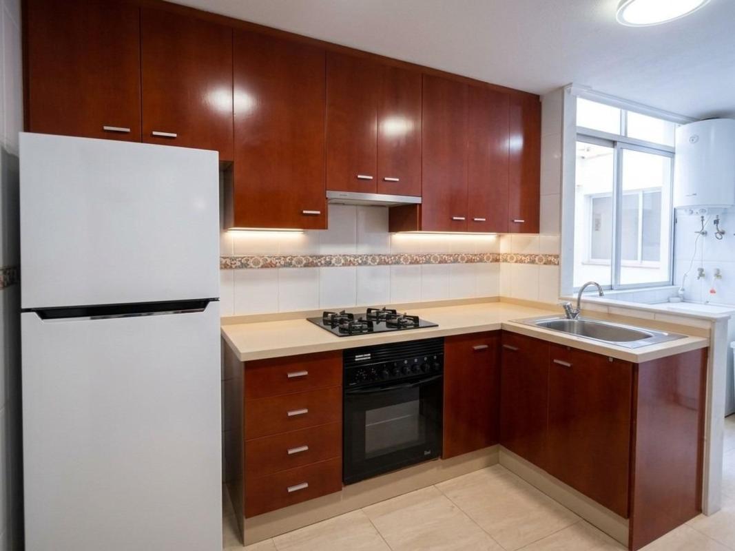 Venta de piso en Piso en Calle Major del Pla, Raval de Santa Teresa-El Asilo, Elche / Elx, Elche / Elx
photo 1