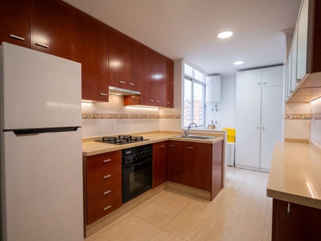 Venta de piso en Piso en Calle Major del Pla, Raval de Santa Teresa-El Asilo, Elche / Elx, Elche / Elx
photo 2