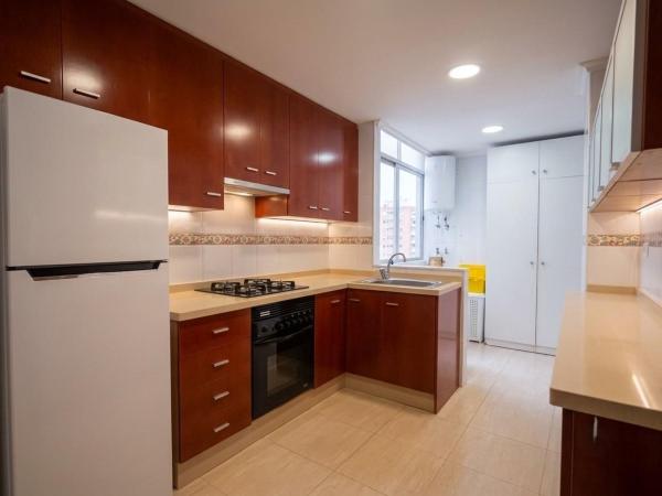 Venta de piso en Piso en Calle Major del Pla, Raval de Santa Teresa-El Asilo, Elche / Elx, Elche / Elx
thumbnail 1