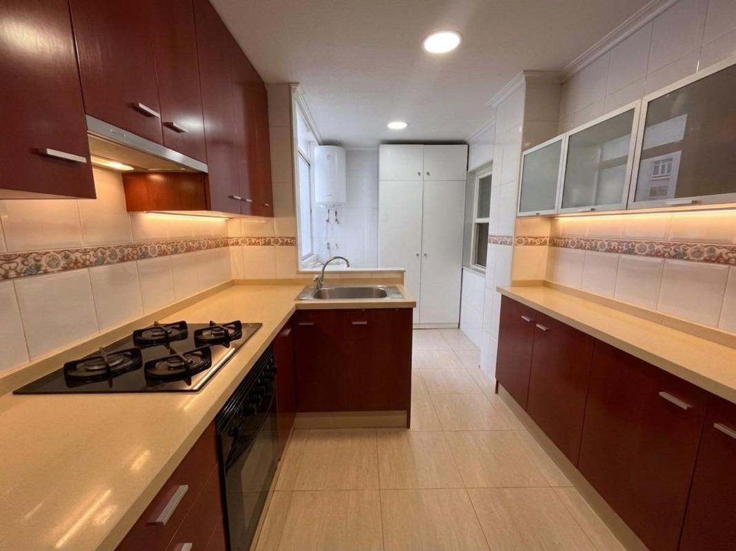 Venta de piso en Piso en Calle Major del Pla, Raval de Santa Teresa-El Asilo, Elche / Elx, Elche / Elx
photo 3