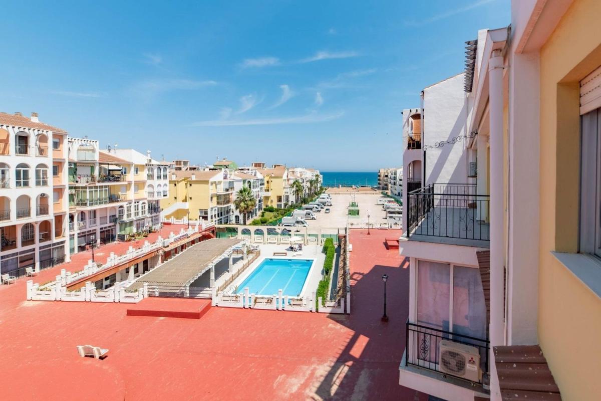 Продажа квартиры на Piso en La Veleta, Torrevieja, Торревьеха
photo 2