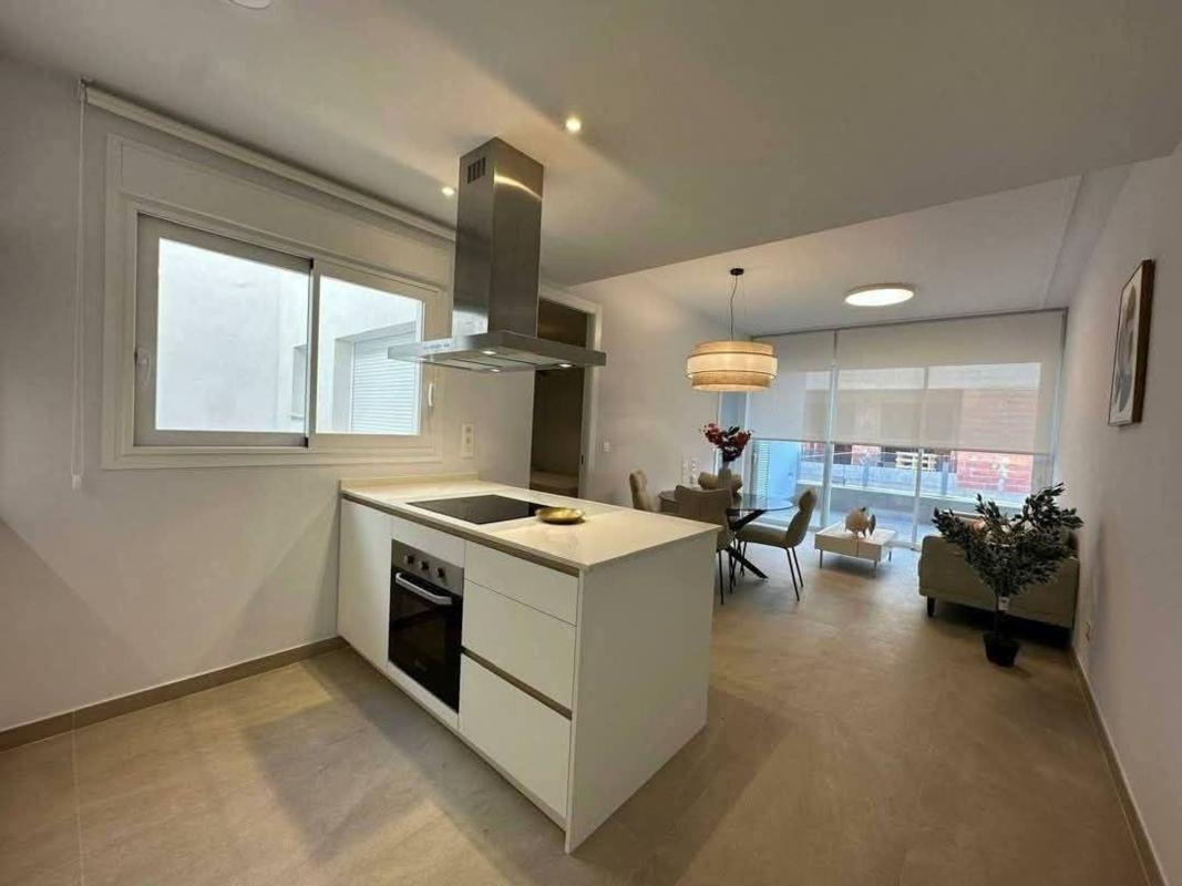 Sale of apartment in Piso en C. Mar Baltico, 03183 Torrevieja, 16, Playa de los Locos, Torrevieja, Torrevieja
photo 4