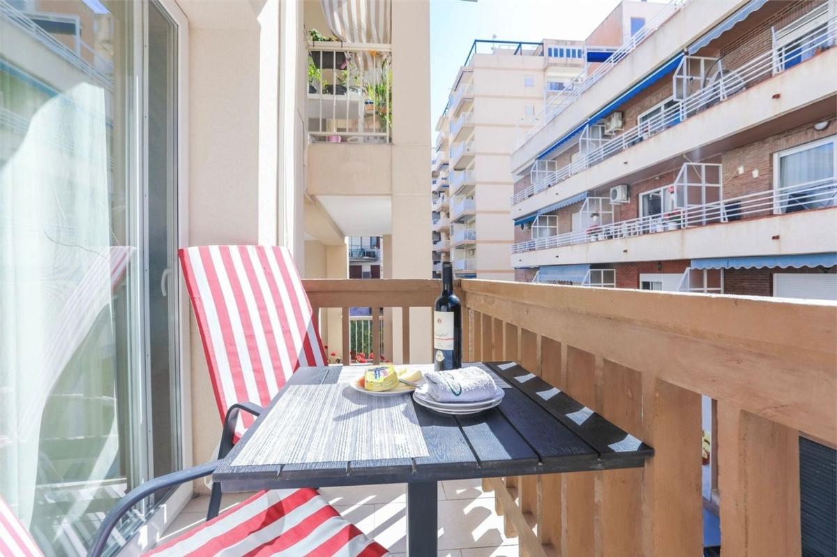 Sale of apartment in Piso en Calle Dinamarca, Playa de los Locos, Torrevieja, Torrevieja
photo 1