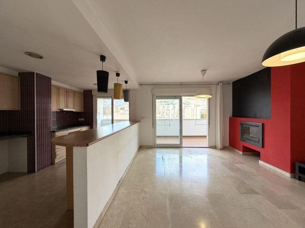 Venta de piso en Piso en Centro - Zona Alta, Alcoy / Alcoi, Alcoy / Alcoi
photo 2