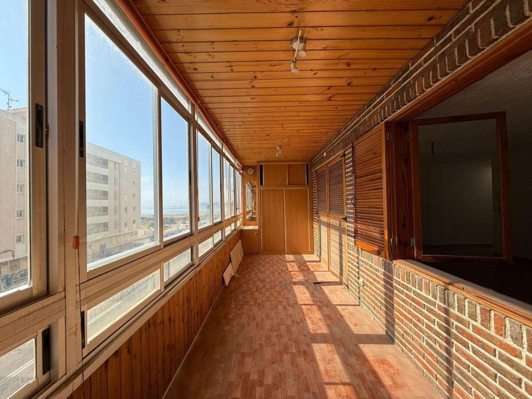 Продажа квартиры на Piso en Avenida Doctor Gregorio Marañón, 70, El Acequión, Torrevieja, Торревьеха
photo 5