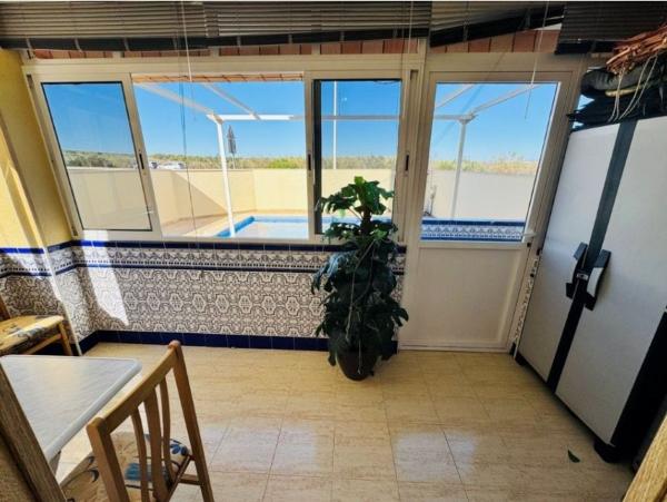 Chalet adosado en Calle Alamo, 89, Cañada del Molino, Torrevieja thumbnail 2